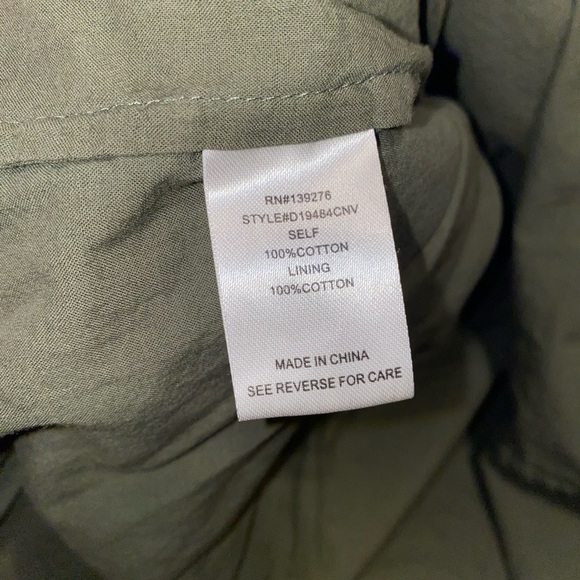 $8 SALE Daniel Rainn Off Shoulder Eyelet Blouse - Picture 4 of 11